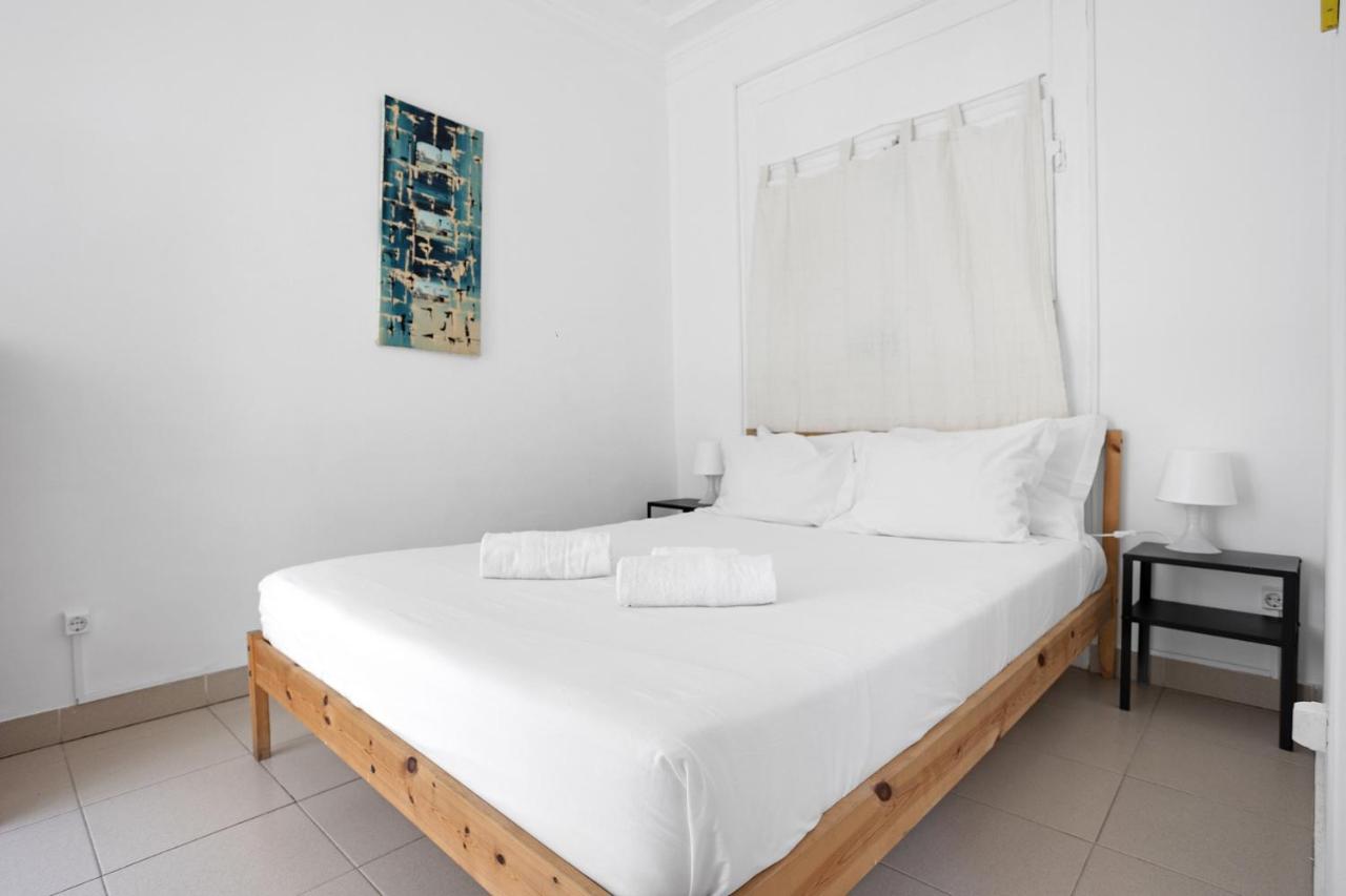 Apartment Group-friendly In The Heart Of Bairro Alto Lisbon