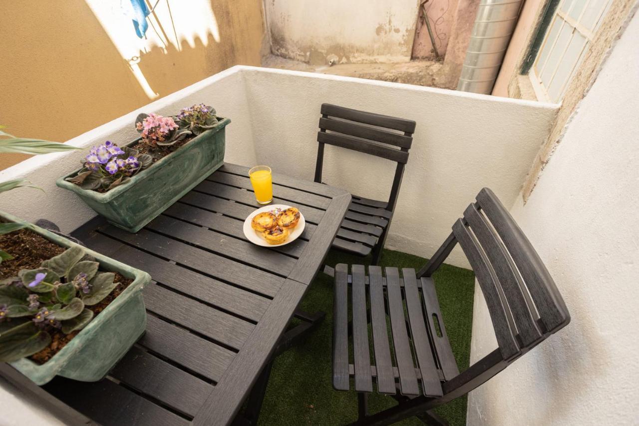 Group-friendly In The Heart Of Bairro Alto Apartment Lisbon